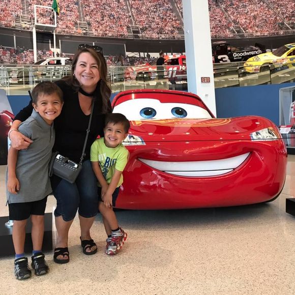 Meet your Posher, Linda - Picture 1 of 1